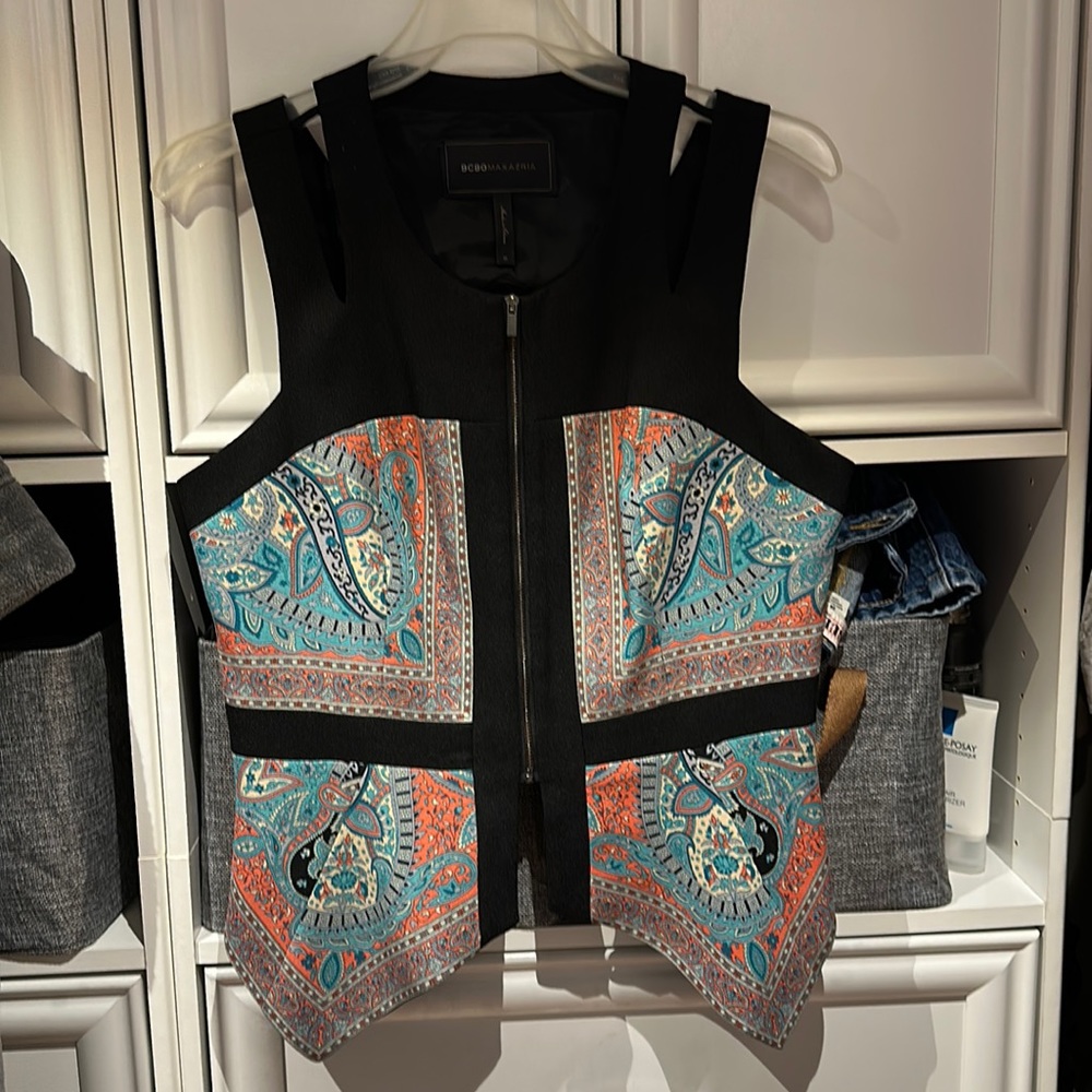 BCBG vest